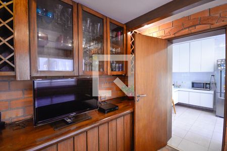 Apartamento à venda com 250m², 3 quartos e 4 vagasCopa