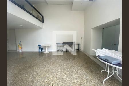 Apartamento à venda com 250m², 3 quartos e 4 vagasSalao de Festas