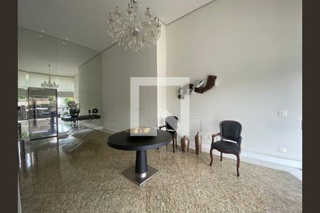 Apartamento à venda com 250m², 3 quartos e 4 vagasHall