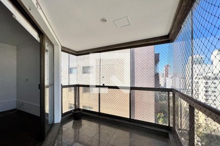 Sacada de apartamento para alugar com 4 quartos, 193m² em Indianópolis, São Paulo