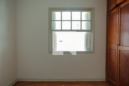 Apartamento para alugar com 74m², 2 quartos e 1 vaga Apartamento para alugar com 74m², 2 quartos e 1 vagaQuarto