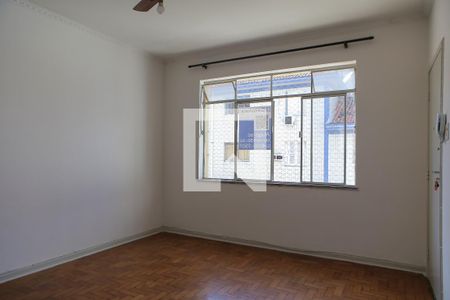 Apartamento para alugar com 74m², 2 quartos e 1 vaga Apartamento para alugar com 74m², 2 quartos e 1 vagaSala