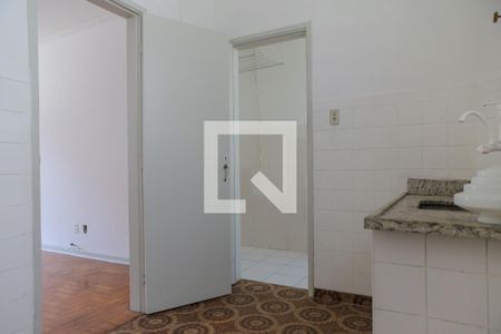 Apartamento para alugar com 74m², 2 quartos e 1 vaga Apartamento para alugar com 74m², 2 quartos e 1 vagaCozinha