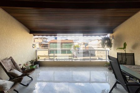 Sacada de casa à venda com 2 quartos, 125m² em Jardim Santa Cecilia, Guarulhos