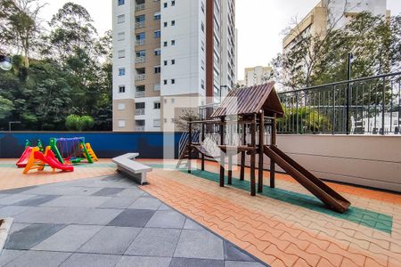 Apartamento à venda com 45m², 2 quartos e 1 vaga Apartamento à venda com 45m², 2 quartos e 1 vagaÁrea Comum - Playground