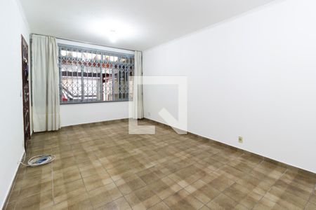 Casa à venda com 5 quartos, 160m² em Vila Santa Maria, São Paulo