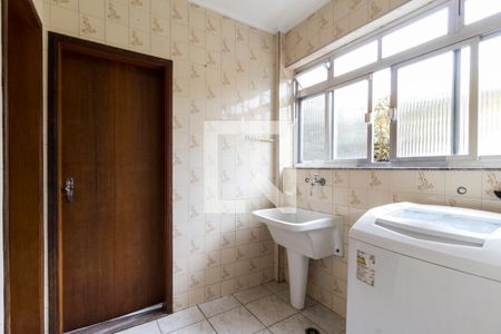 Área de Serviço de casa à venda com 5 quartos, 160m² em Vila Santa Maria, São Paulo