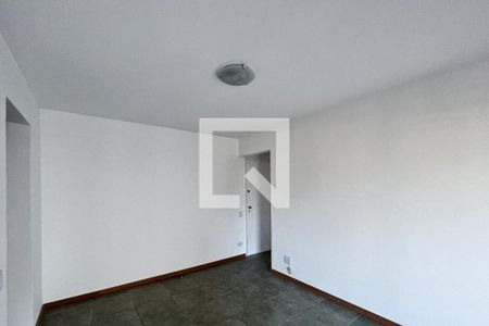 Sala de apartamento para alugar com 1 quarto, 40m² em Indianópolis, São Paulo