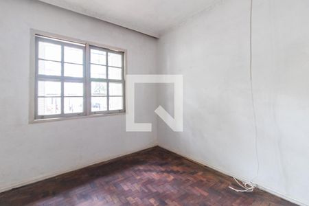 Quarto 1 de casa para alugar com 3 quartos, 110m² em Santo Antônio, Porto Alegre