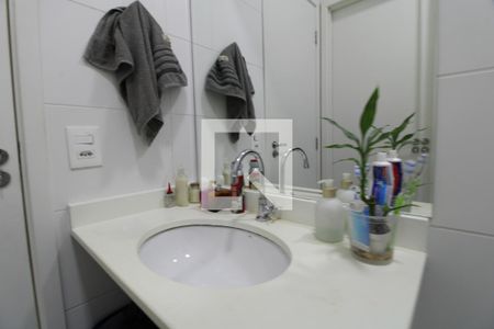 Pia do banheiro de apartamento à venda com 1 quarto, 33m² em Jurubatuba, São Paulo