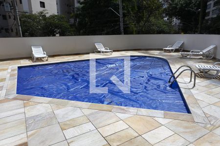 Apartamento à venda com 170m², 3 quartos e 3 vagasÁrea comum - Piscina