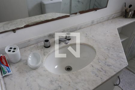 Apartamento à venda com 170m², 3 quartos e 3 vagasBanheiro da Suíte 1