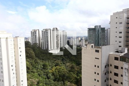 Apartamento à venda com 170m², 3 quartos e 3 vagasVista