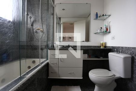 Apartamento à venda com 170m², 3 quartos e 3 vagasBanheiro da Suíte 2