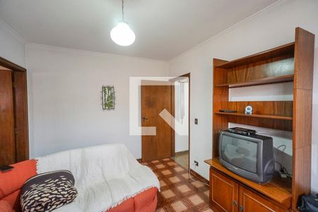 Sala de TV de casa à venda com 3 quartos, 242m² em Guaiaúna, São Paulo