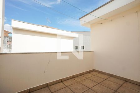 Casa à venda com 242m², 3 quartos e 6 vagasTerraço