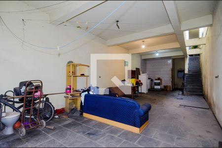 Casa à venda com 250m², 3 quartos e 2 vagasSalão 