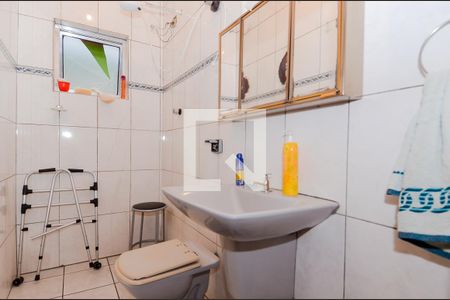 Casa à venda com 250m², 3 quartos e 2 vagasBanheiro Social