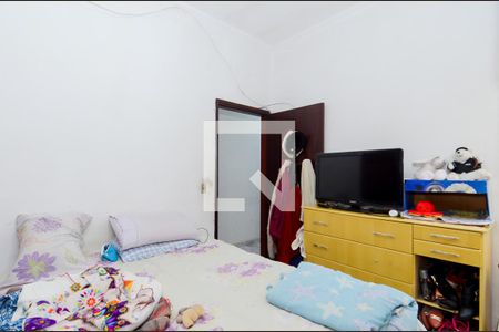 Casa à venda com 250m², 3 quartos e 2 vagasQuarto 2 - Suíte