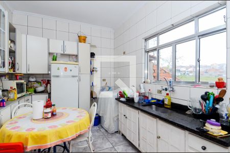 Casa à venda com 250m², 3 quartos e 2 vagasCozinha