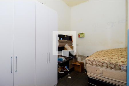 Casa à venda com 250m², 3 quartos e 2 vagasQuarto de Serviço