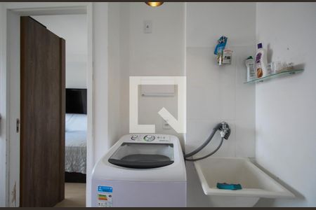 Sala/cozinha de kitnet/studio à venda com 1 quarto, 24m² em Paraíso do Morumbi, São Paulo