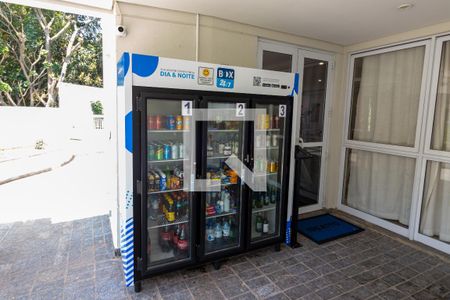 Apartamento à venda com 67m², 3 quartos e 1 vaga Apartamento à venda com 67m², 3 quartos e 1 vagaMercadinho 24 Hrs