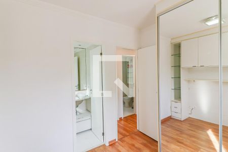 Apartamento à venda com 67m², 3 quartos e 1 vaga Apartamento à venda com 67m², 3 quartos e 1 vagaQuarto 2 Suite