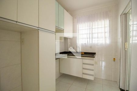 Apartamento para alugar com 47m², 2 quartos e sem vagaCozinha 