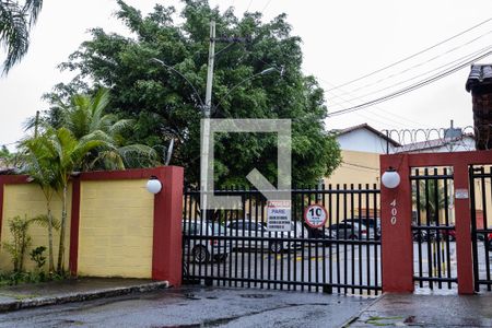 Apartamento para alugar com 45m², 2 quartos e 1 vagaFachada do Condomínio