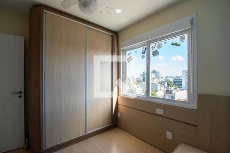 Quarto 2 de apartamento à venda com 3 quartos, 85m² em Santana, Porto Alegre