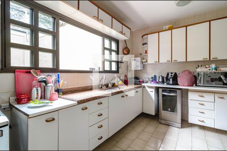 Casa à venda com 300m², 3 quartos e 2 vagasCozinha