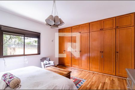 Casa à venda com 300m², 3 quartos e 2 vagasSuíte 3