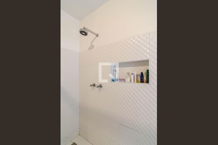 Casa à venda com 300m², 3 quartos e 2 vagasBanheiro da suíte 3