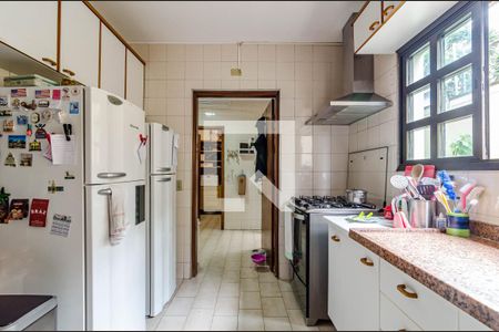 Casa à venda com 300m², 3 quartos e 2 vagasCozinha