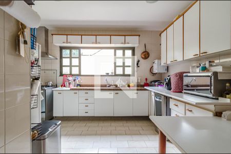 Casa à venda com 300m², 3 quartos e 2 vagasCozinha