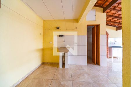 Apartamento à venda com 75m², 2 quartos e 1 vagaÁrea de Serviço 