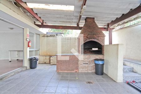 Apartamento à venda com 57m², 2 quartos e 1 vaga Apartamento à venda com 57m², 2 quartos e 1 vagaÁrea comum - Churrasqueira