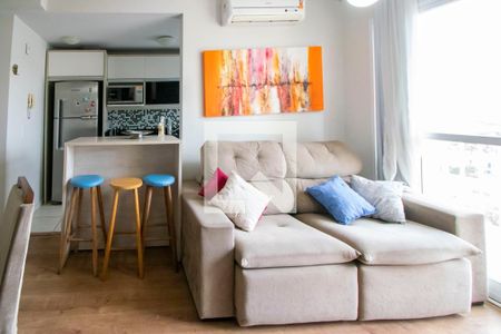 Sala de Estar de apartamento à venda com 2 quartos, 60m² em Camaquã, Porto Alegre
