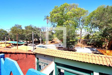 Casa à venda com 320m², 5 quartos e 10 vagasVista