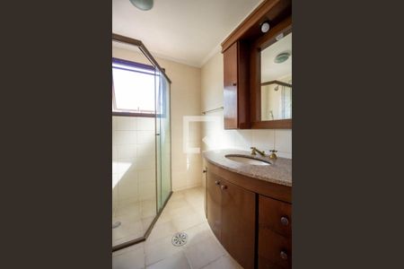 Apartamento para alugar com 94m², 3 quartos e 2 vagas Apartamento para alugar com 94m², 3 quartos e 2 vagasBanheiro