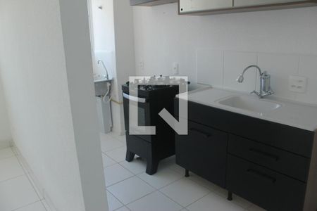 Apartamento para alugar com 44m², 2 quartos e sem vagaCozinha e Área de Serviço