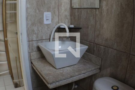 Casa à venda com 110m², 3 quartos e 1 vagaBanheiro