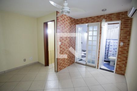 Quarto Suíte de casa à venda com 3 quartos, 110m² em Curicica, Rio de Janeiro
