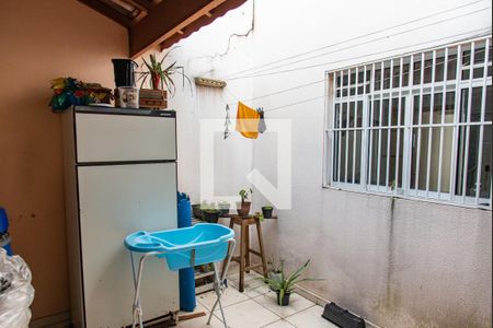 Casa à venda com 114m², 3 quartos e 2 vagasÁrea de serviço