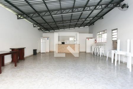 Apartamento para alugar com 50m², 2 quartos e 1 vaga Apartamento para alugar com 50m², 2 quartos e 1 vagaSalão de Festa