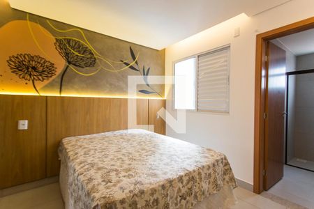 Suite de apartamento para alugar com 3 quartos, 75m² em Granja Marileusa, Uberlândia