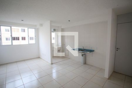 Sala de apartamento para alugar com 2 quartos, 43m² em Curicica, Rio de Janeiro