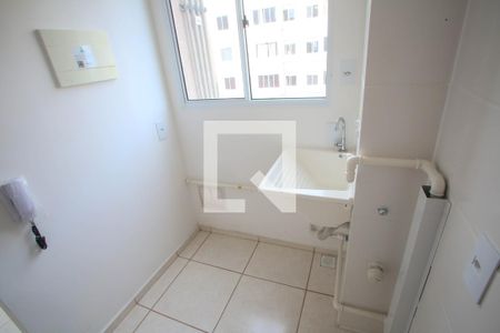 Área de Serviço de apartamento para alugar com 2 quartos, 43m² em Curicica, Rio de Janeiro