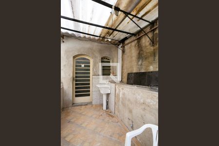 Casa à venda com 800m², 2 quartos e 1 vagaÁrea de serviço